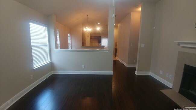 Building Photo - 9215 Mare Country