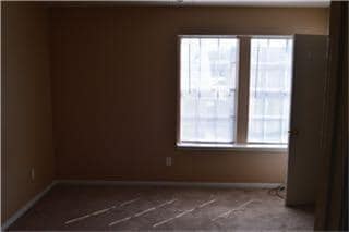 Building Photo - 1815 Country Village Blvd