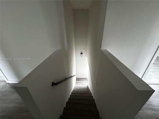 Building Photo - 4429 SW 21st St