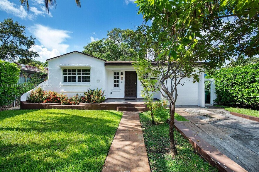 Building Photo - 154 NW 45th St