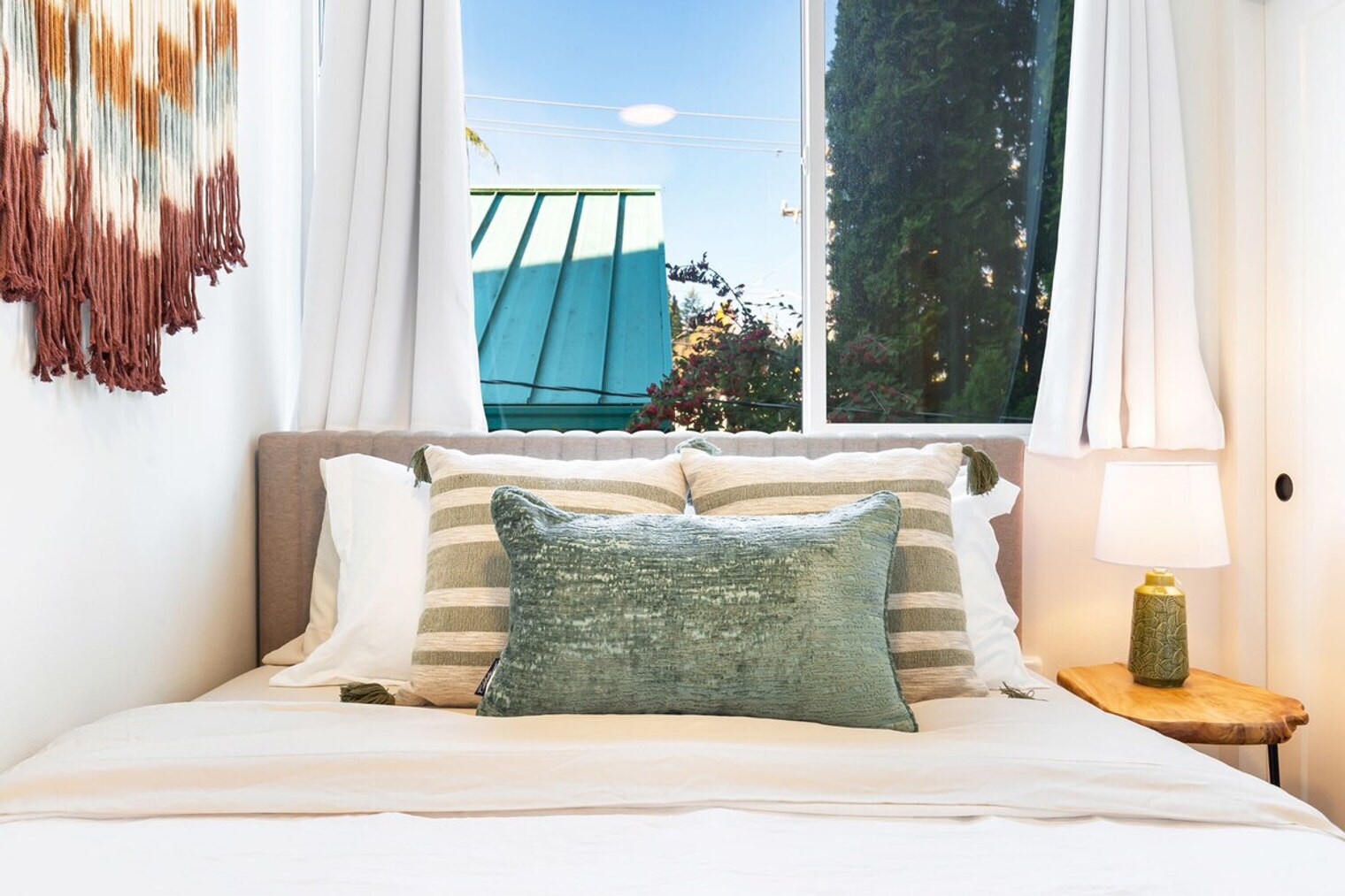 Building Photo - 65 W Dravus St