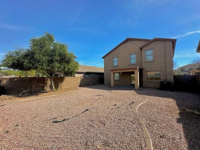 Building Photo - 4BEDROOM/2.5 BATH Lovely San Tan Home!!