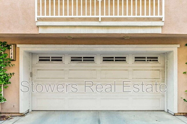 Building Photo - 3744 Whitworth Dr