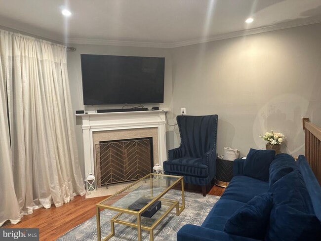 Building Photo - 14162 Compton Valley Way