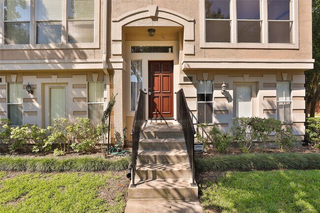 Building Photo - 1743 French Village Dr