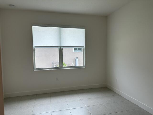 Building Photo - 11785 SW Oceanus Blvd