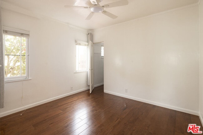 Building Photo - 1710 Glyndon Ave