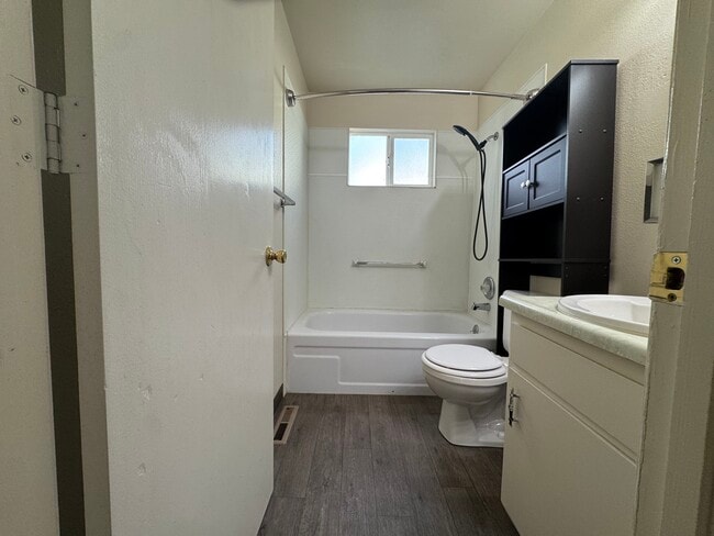 Building Photo - 1380 Kittyhawk Ave