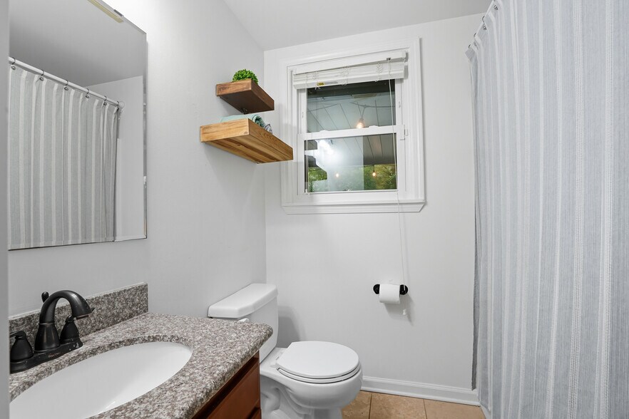 Building Photo - 1946 Terry Mill Rd SE