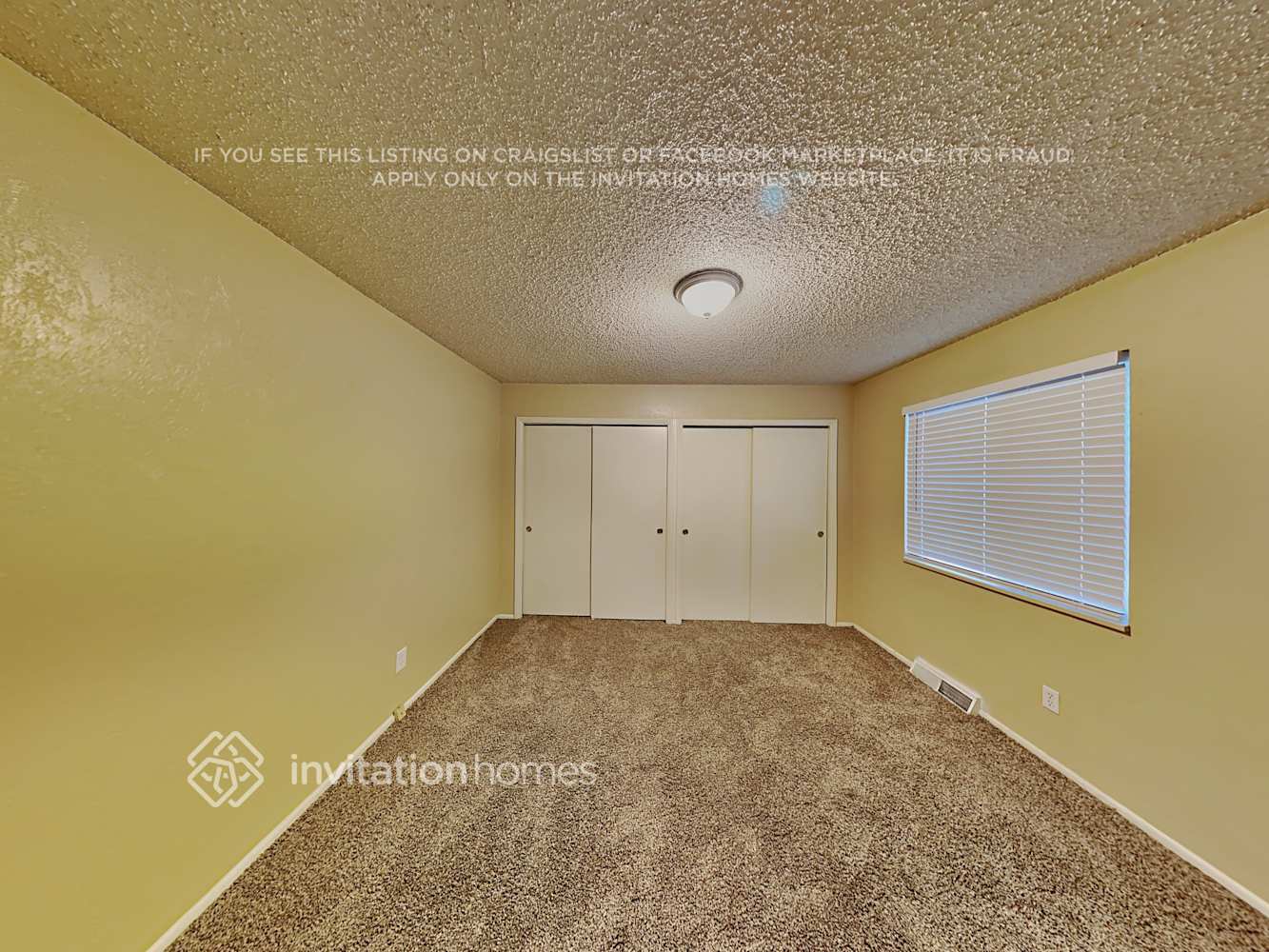 Building Photo - 998 S Miller St