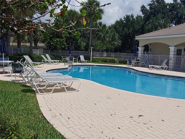 Building Photo - 5071 Palmbrooke Cir