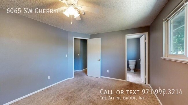 Building Photo - 6065 SW Cherryhill Dr