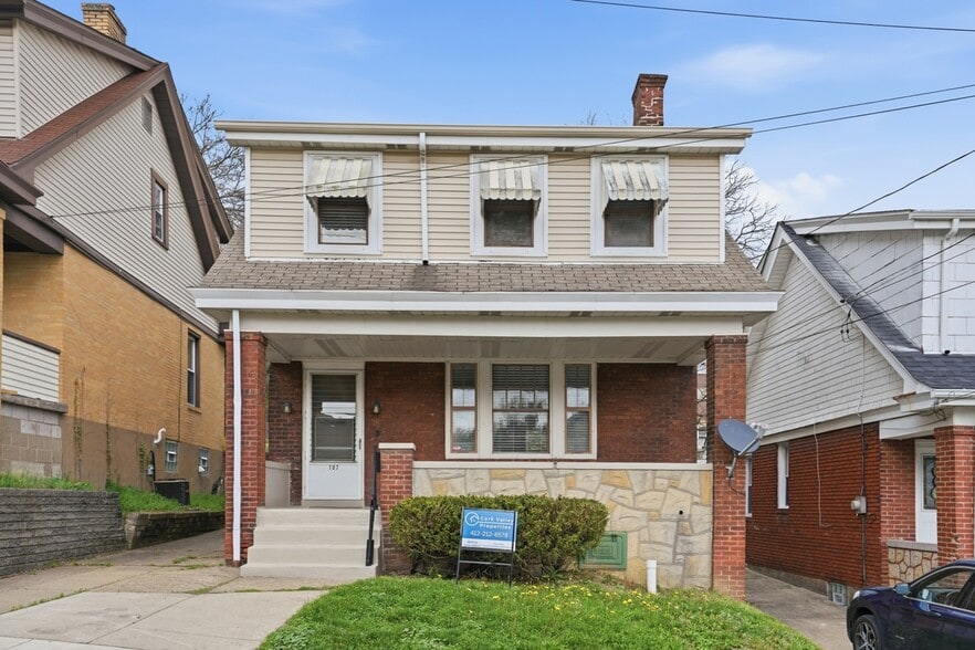 Building Photo - 107 Catskill Ave