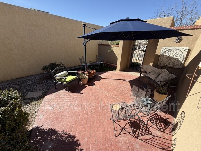 Building Photo - 4904 Purcell Dr NE