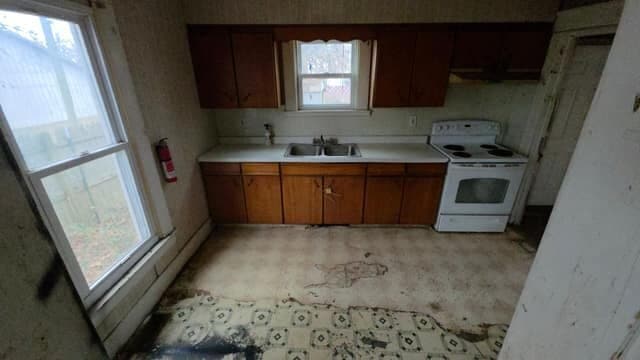 Building Photo - 1119 S Brookside Ave