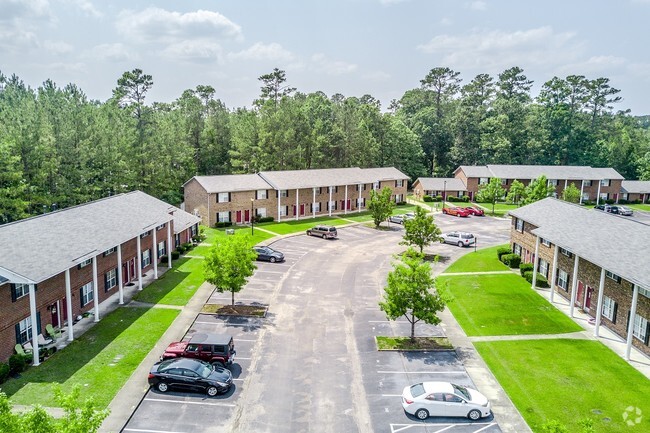 Building Photo - Beaver Creek Apartments