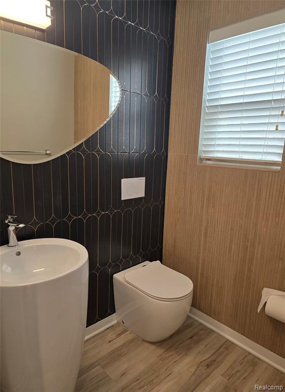 Building Photo - 1277 E Lincoln St