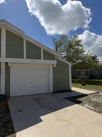 Building Photo - 1456 SE Rivergreen Cir