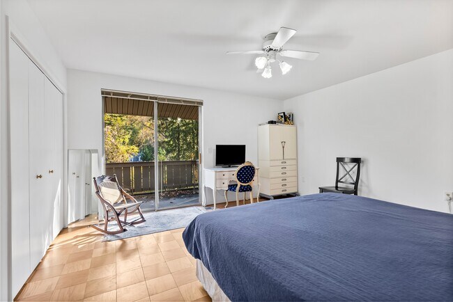 Building Photo - 110 Cross Keys Rd