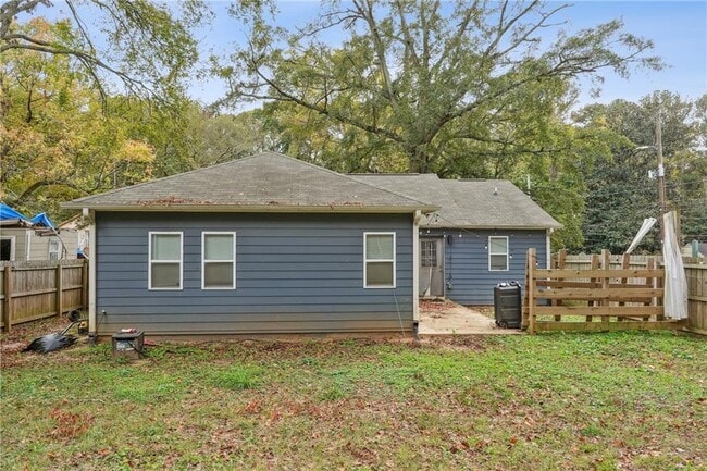 Building Photo - 1919 North Ave NW