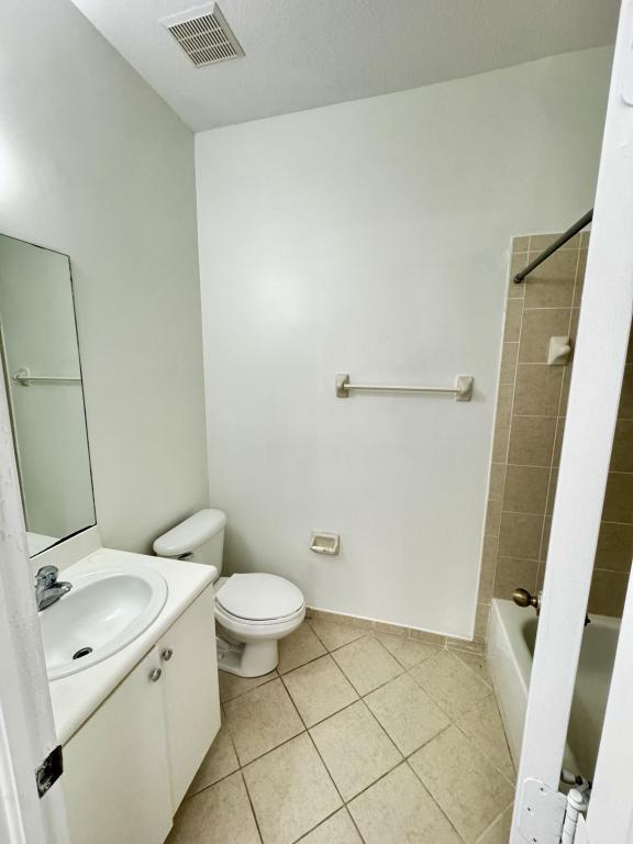 Building Photo - 12975 SW 135th St