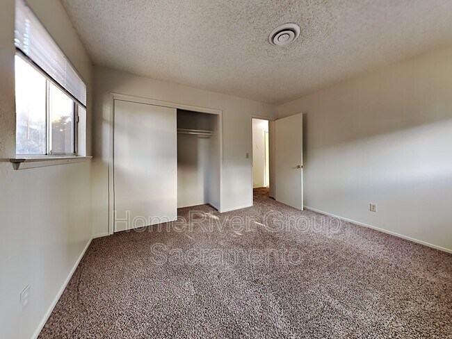 Building Photo - 2008 Polley Dr