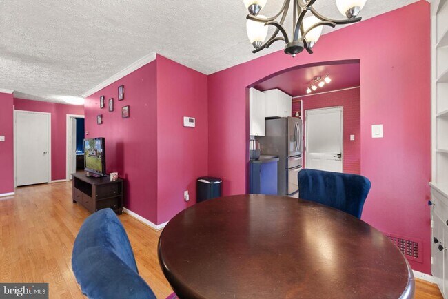 Building Photo - 3700 Ralph Rd