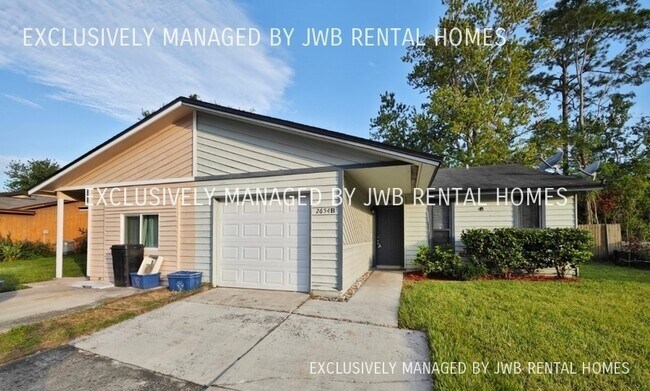 Primary Photo - 2654B Carmel Ct