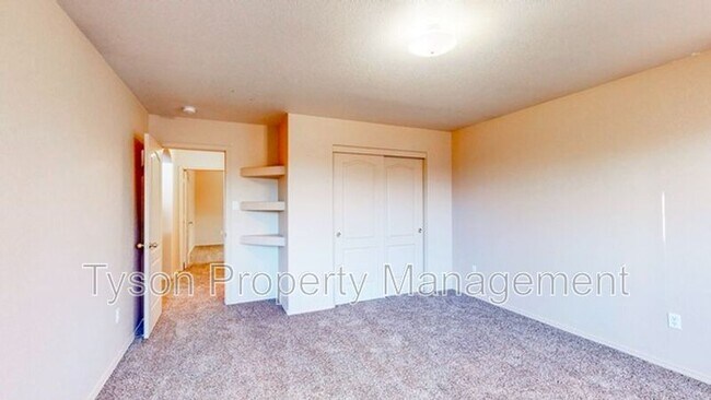 Building Photo - 9005 Hidden Spring Ave SW