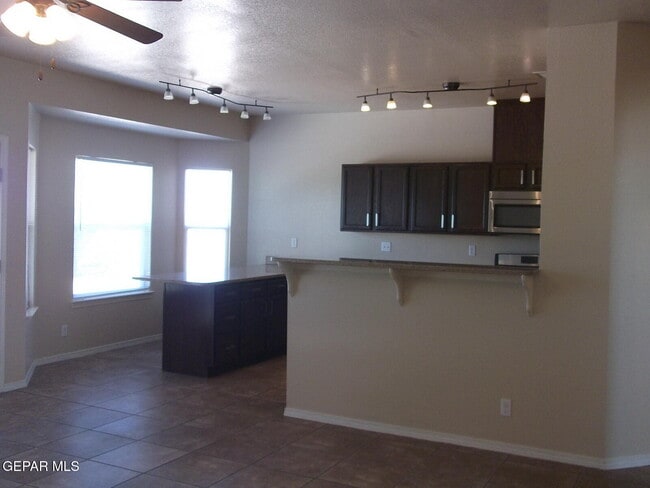 Building Photo - 5823 Manchester Dr