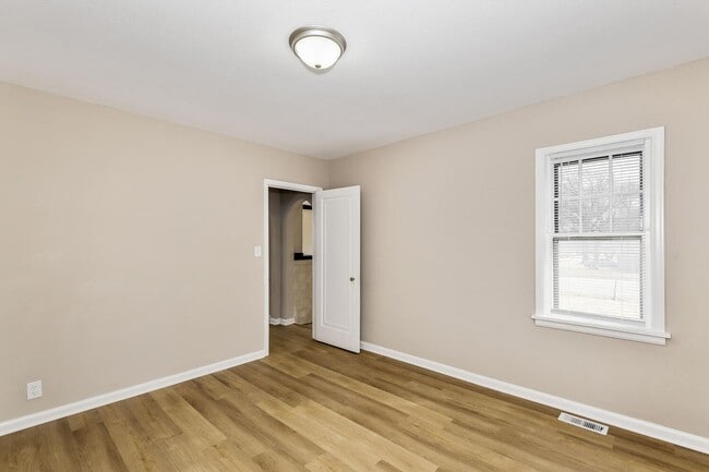 Building Photo - College Hill Home for rent! 4 bedroom 2 bath!