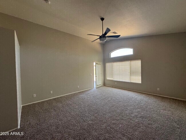 Building Photo - 22530 N Van Loo Dr