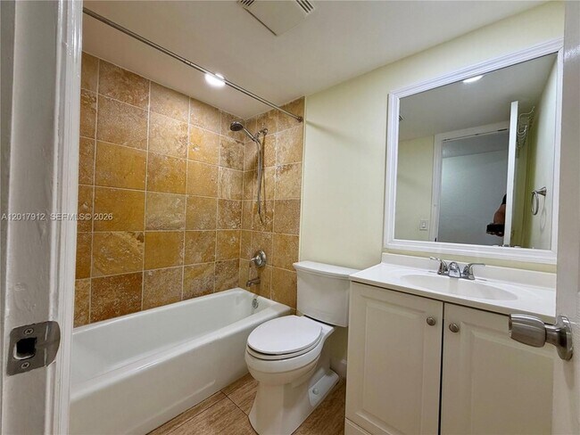 Building Photo - 9429 SW 76th St