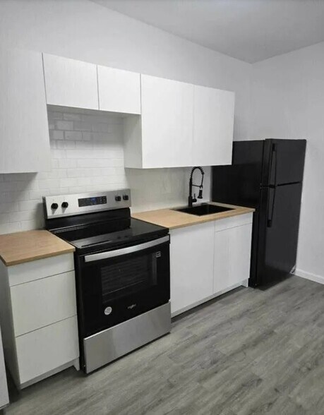 Building Photo - 19 Mygatt St