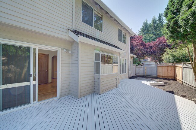 Building Photo - 4bd/2.5ba Sammamish House