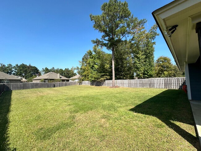 Building Photo - Beautiful Pike Road Home in Woodland Creek