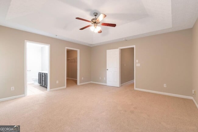 Building Photo - 2020 Briar Creek Ct NE