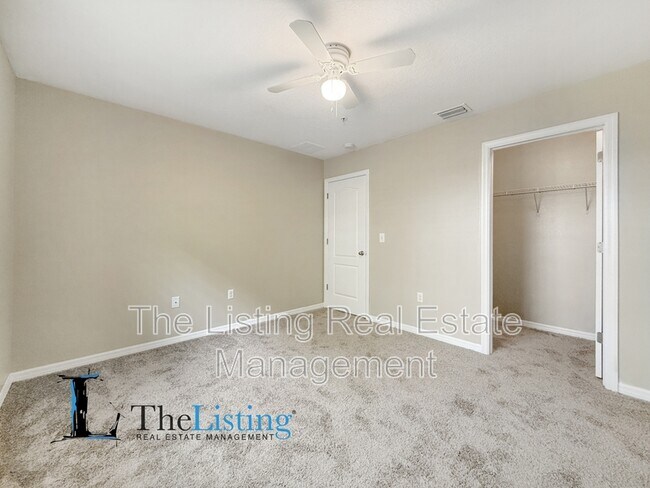 Building Photo - 8623 Andalucia Field Dr