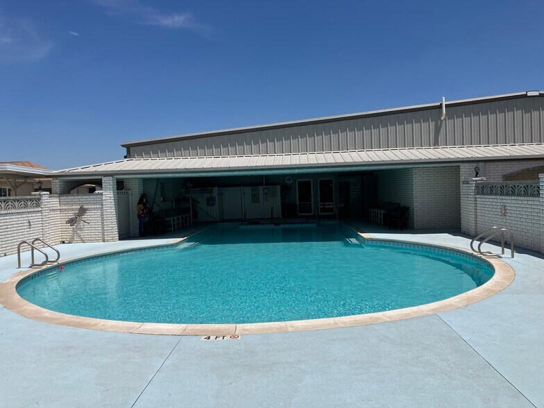Pool - 2107 Double Eagle Dr