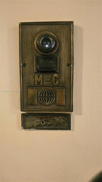 Building Photo - 1980 S Ocean Dr