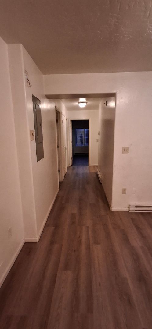 Building Photo - 4 bedroom rental