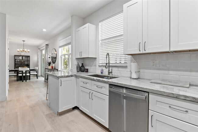 Building Photo - Southwest 8th Street, Fort Lauderdale, FL 33315 - 3 BR 2.5 BA townhouse