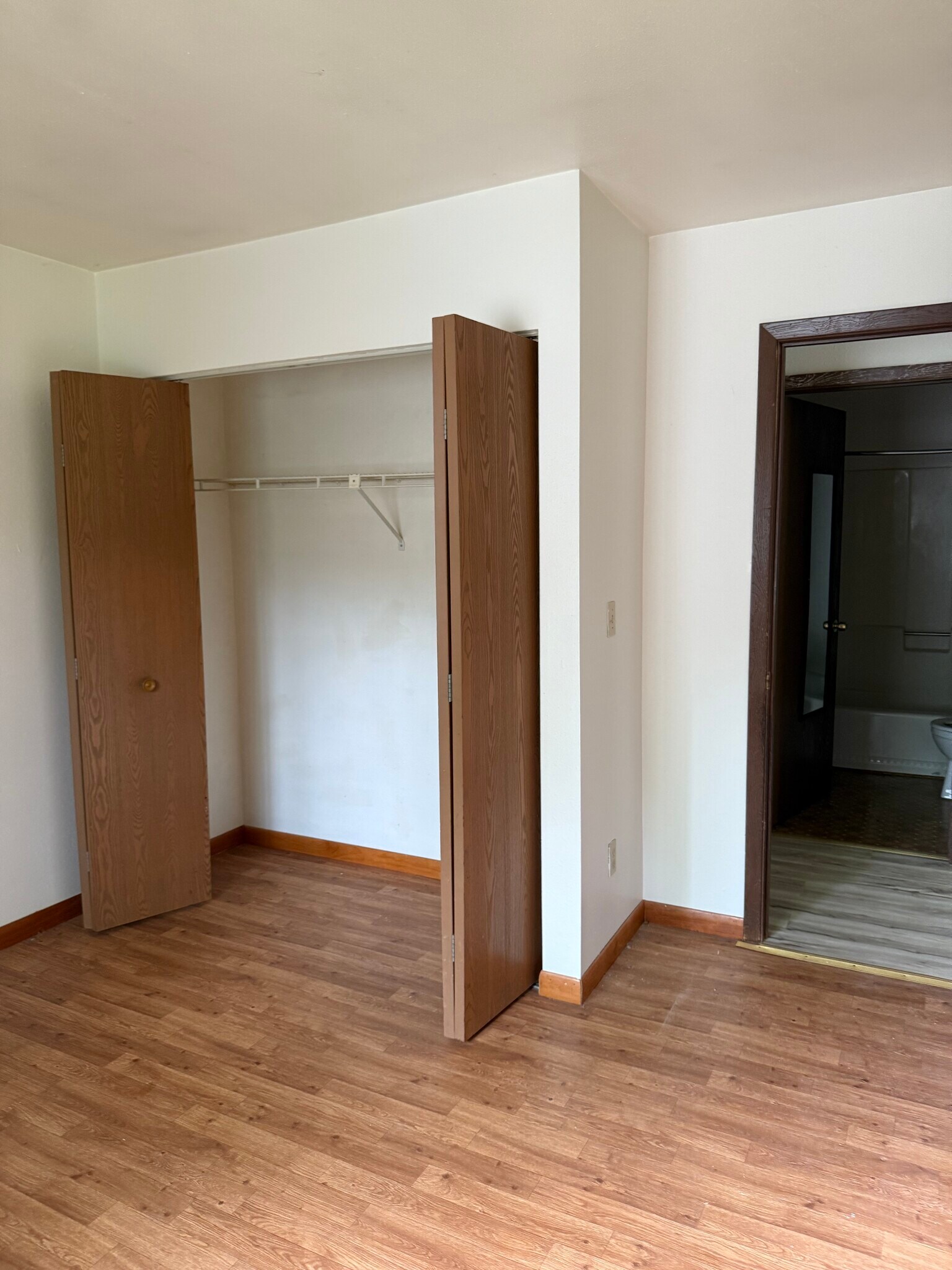 Building Photo - 1320 23rd Ave S