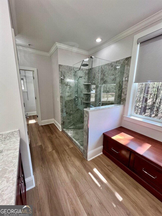 Building Photo - 1040 Creekside