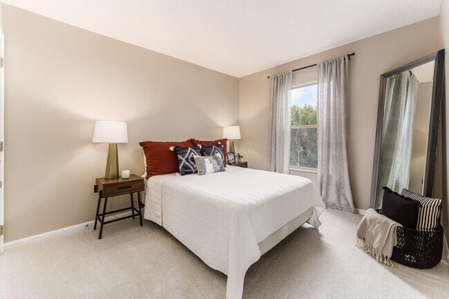 Building Photo - 9550 Mission Dr