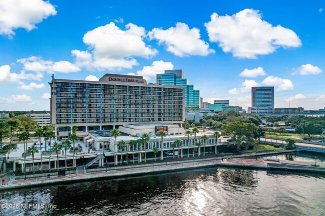 Building Photo - 3502 Fleet St