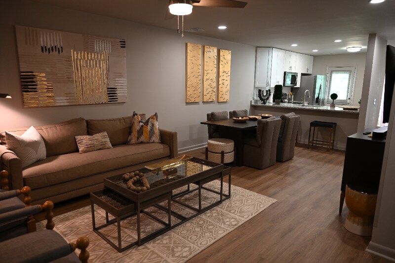 Building Photo - 242 Lagrange St