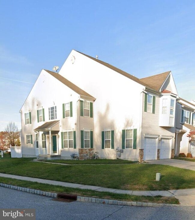 Primary Photo - 150 Rittenhouse Dr