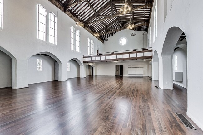 Floorplan - The Rose on Bond