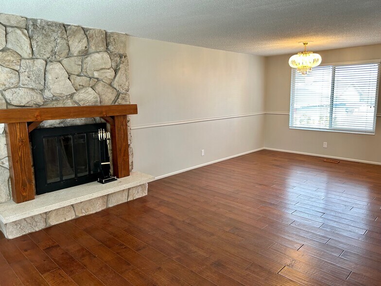 Main living area with Fireplace - 465 E 6770 S